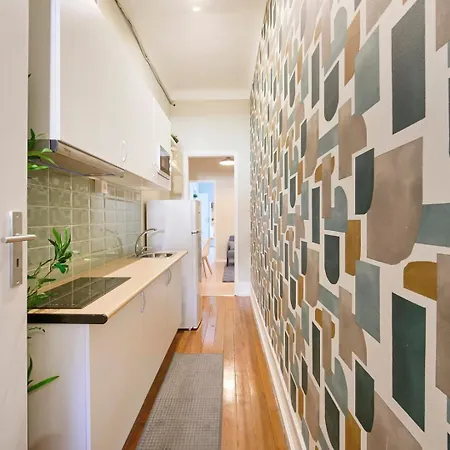 Apartment Cozy Marques De Pombal Lissabon